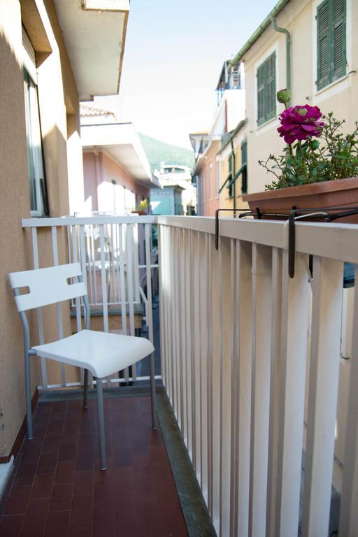 Hotel Giongo Spotorno Luaran gambar