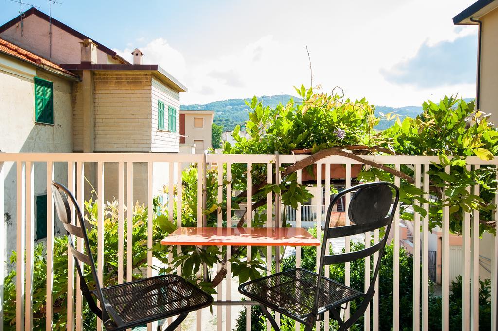 Hotel Giongo Spotorno Luaran gambar